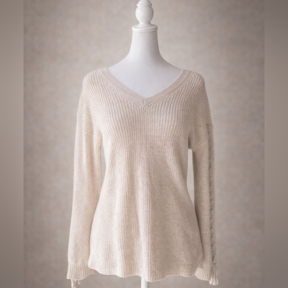 American Eagle Sweater - Lace Up Sleeves!